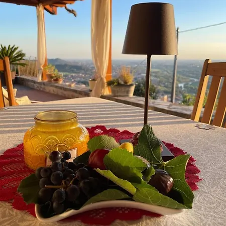 Le Lanterne * Villa dʼAlmè