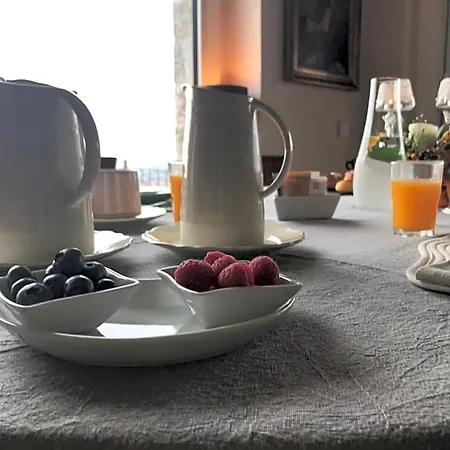 Nocleg ze śniadaniem Le Lanterne Villa dʼAlmè