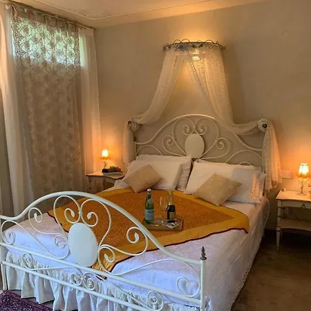 Le Lanterne 3*